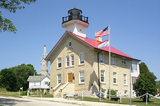 1860 Lighthouse and Light Station Museum